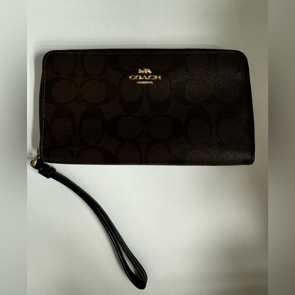 Coach wallet